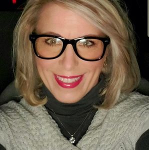 Meet your Posher, Deshanna